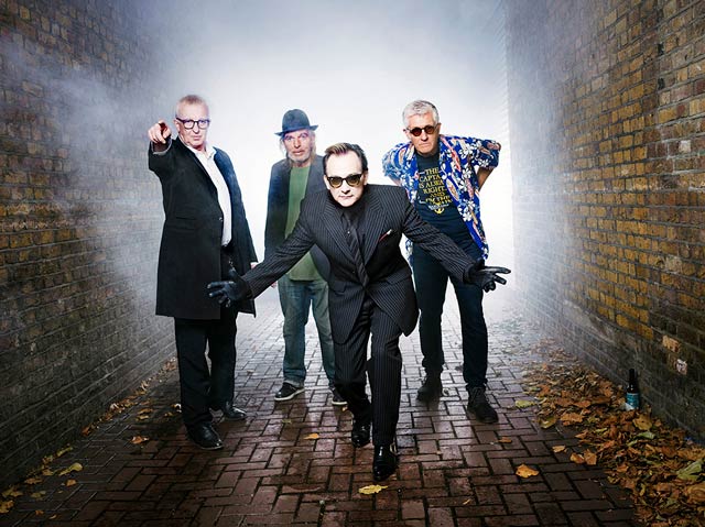 The Damned's guitarist Brian James has died - a true warrior of British punk rock.

clashmusic.com/news/the-damne…