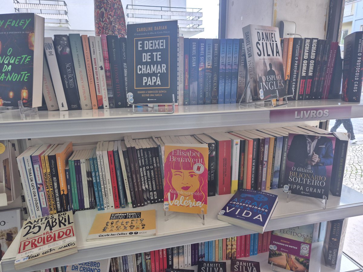 Vogal_cr's tweet photo. As mulheres, e só elas poderão adquirir qualquer Livro com um desconto de 10% dia 8 Março ...das 10h ás 13h (sábado).

#mulher #diadamulher2025 #vogal https://t.co/8Xi9U2meLp