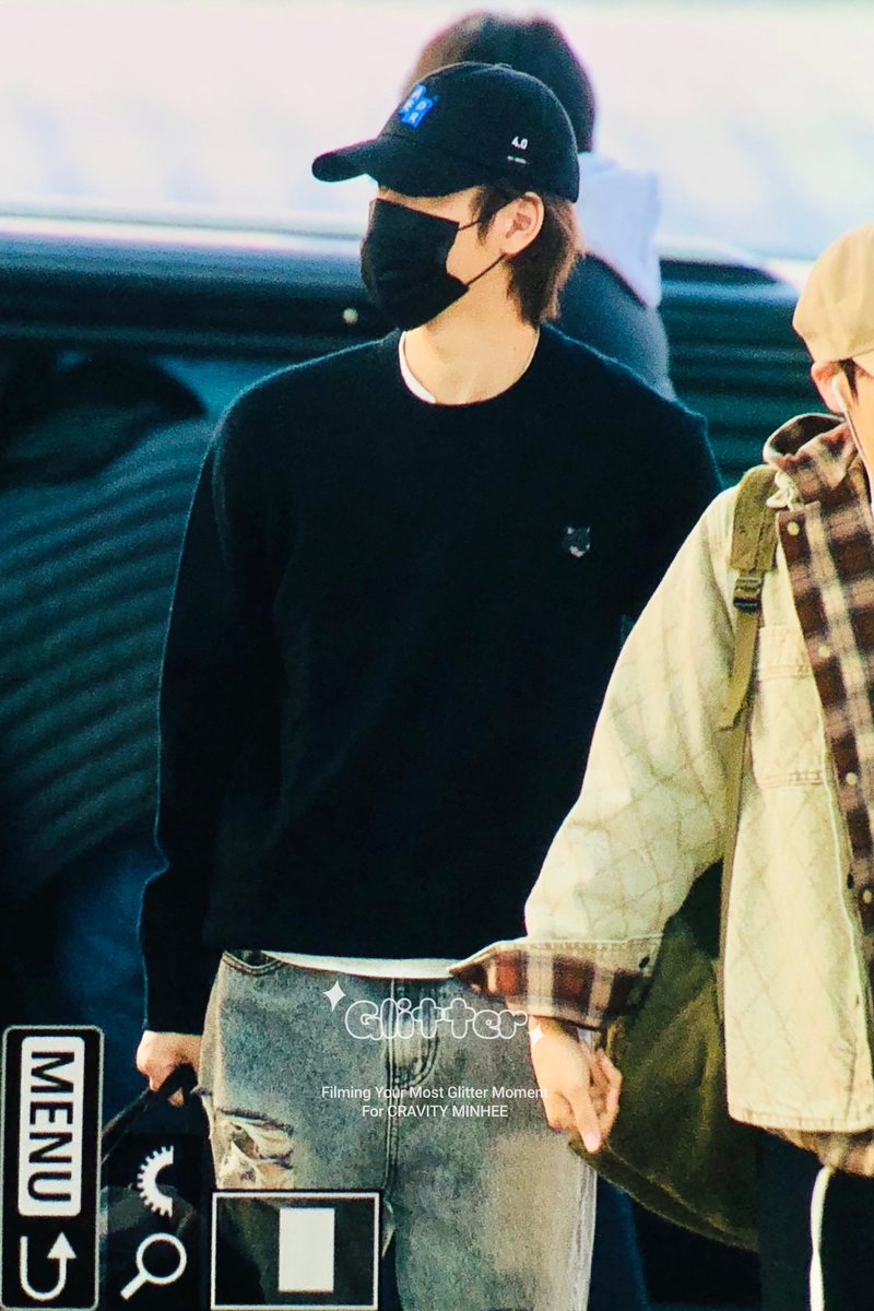 250307 ICN 출국

추워…

#민희 #크래비티 #바보강아띠
#MINHEE #CRAVITY