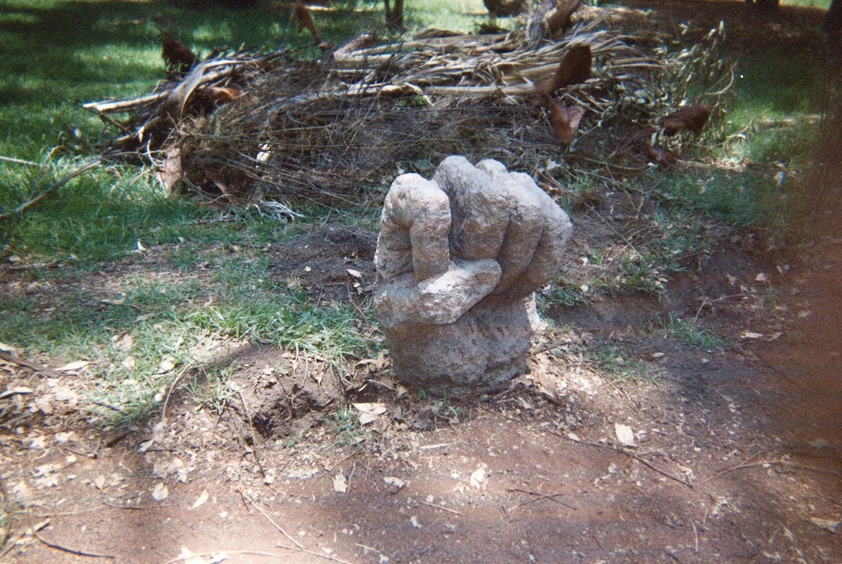 Dr. <a href="/AlfredoJalife/">Alfredo Jalife-Rahme</a>, qué dice si les educamos a todos ellos con todo y su Granja de Voces y Bots; si les explicamos el verdadero sentido de un movimiento de renovación basado en el pensamiento profundo, la crítica y la dialéctica, podrían sus cerebros dimensionar la RENOVA?!