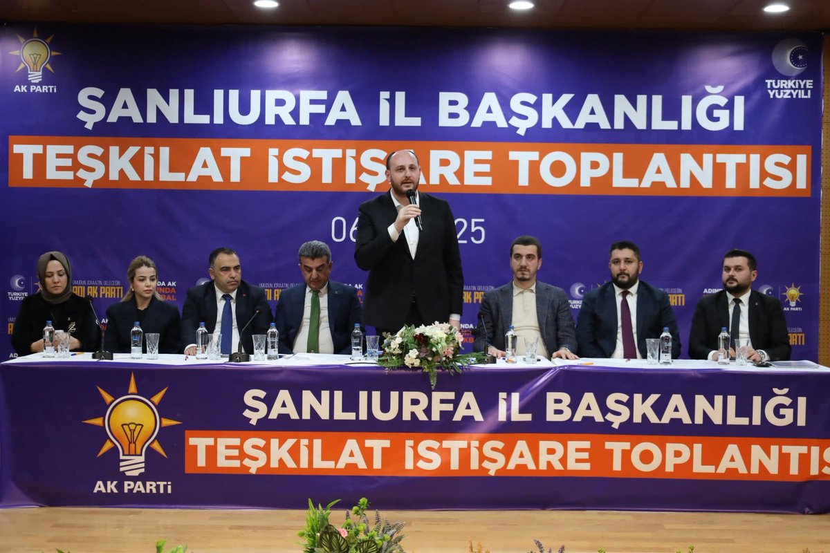 Mehmet İlhami GÜNBEGİ (@milhamigunbegi) on Twitter photo AK Parti Genel Başkan Yardımcımız, Teşkilat Başkanımız Sayın <a href="/abuyukgumus/">Ahmet Büyükgümüş</a>'ün teşrifleriyle, MKYK Üyelerimiz, İl Kadın Kolları Başkanımız, İl Gençlik Kolları Başk üç kademe il teşkilatımız, üç kademe ilçe başkanlarımız ve belediye başkanlarımızla istişare ve değerlendirme AK Parti Genel Başkan Yardımcımız, Teşkilat Başkanımız Sayın <a href="/abuyukgumus/">Ahmet Büyükgümüş</a>'ün teşrifleriyle, MKYK Üyelerimiz, İl Kadın Kolları Başkanımız, İl Gençlik Kolları Başk üç kademe il teşkilatımız, üç kademe ilçe başkanlarımız ve belediye başkanlarımızla istişare ve değerlendirme