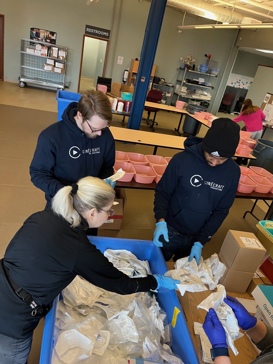 A worthy cause and an urgent need… our #CineCares volunteer team helped MedWish International in their mission to deliver surplus medical supplies around the world, including Ukraine, Zambia, Nigeria, Ethiopia, Panama, and Tanzania in the coming weeks.