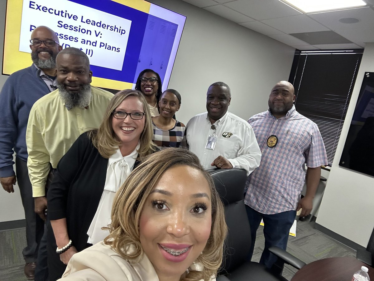 BLUE Jean Educational Consulting tweet media