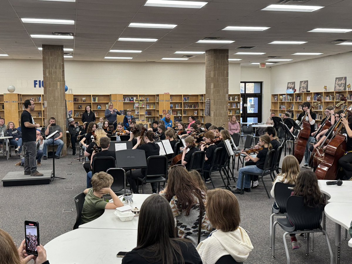 Karns Middle School tweet media