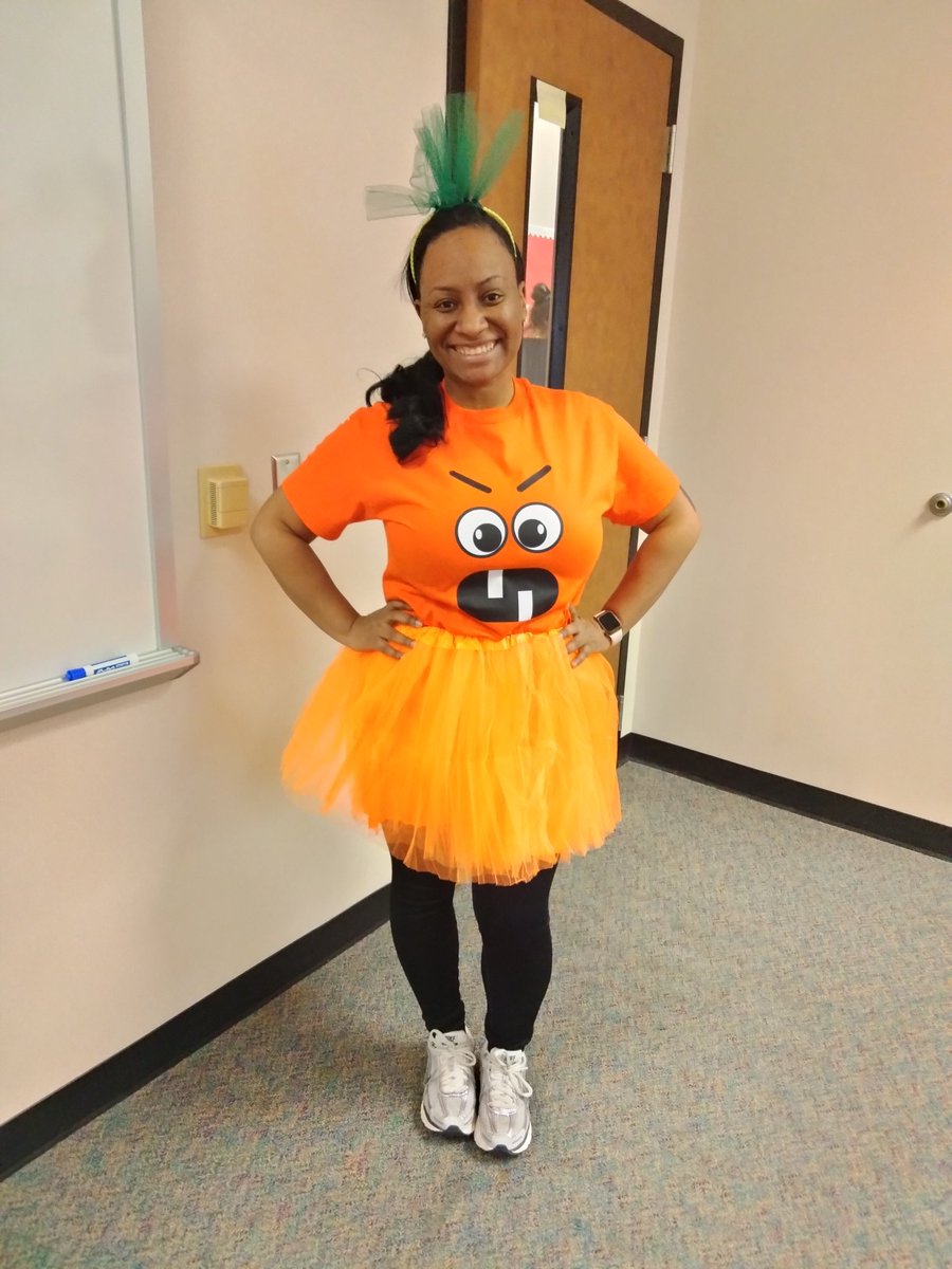 Holmquist Librarian (@hmqlibrary) on Twitter photo Day 4 of our #ReadAcrossAmericaWeek celebration featuring our content and support teams as the characters from the Creepy series by Aaron Reynolds for book character parade! <a href="/HolmquistES/">Holmquist Elementary</a> #hummingbirdsread #hummingbirdsfly @alieflibraries Day 4 of our #ReadAcrossAmericaWeek celebration featuring our content and support teams as the characters from the Creepy series by Aaron Reynolds for book character parade! <a href="/HolmquistES/">Holmquist Elementary</a> #hummingbirdsread #hummingbirdsfly @alieflibraries