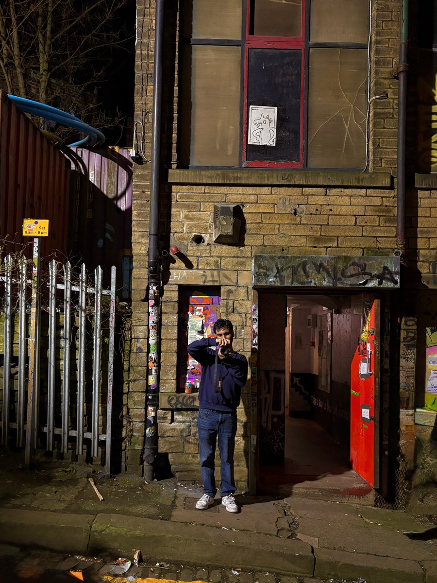 Had a very nice evening on Saturday in lovely Bradford. Checked out the Ramadan pavilion, went to support my pal Haider at his film sharing at The 1in12 club and had some lovely food and drinks around the centre. I think Bradford is pretty cool if you ask me 👀
