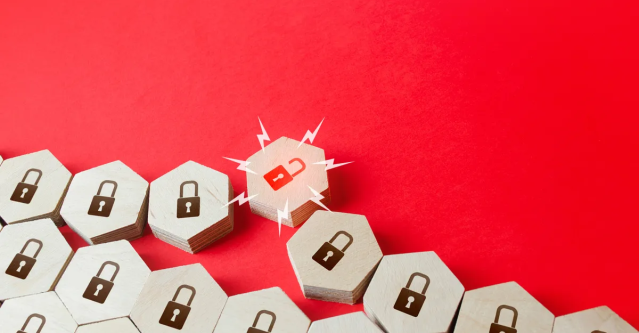 dengl's tweet photo. Nearly 80% of IT leaders plan significant investments in AI agents this year, but data security and legacy integration challenges pose hurdles. Discover the full story via @CIOdive. https://t.co/Lb2rhngUe8 https://t.co/J7ypLNTFNz