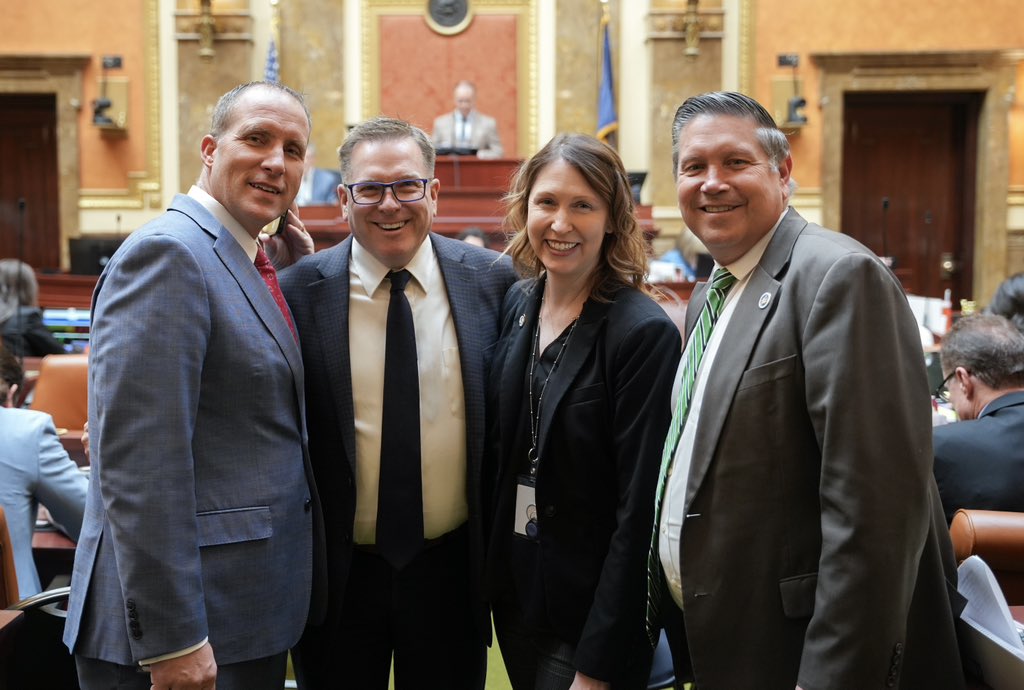 The annual meeting of the #utleg Peterson/Petersen Caucus!