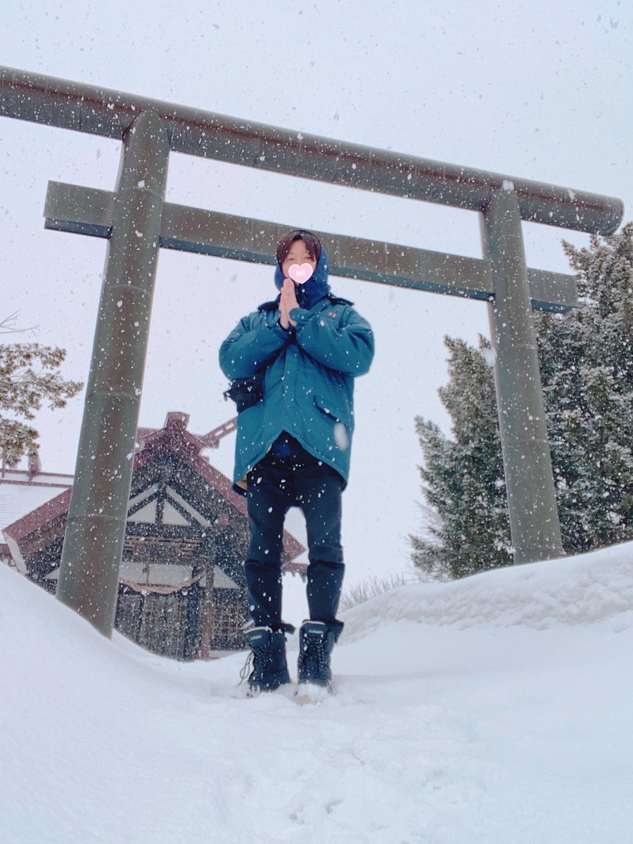 おはようございます☀
浄霊師のテンです。

僕たち浄霊師の
ビッグボスのワスさんが、
気分転換になればと
この曲を贈ってくださいました。
↓

youtu.be/lN3tGtEe2hg

気分転換というか
めちゃくちゃ笑いました🤣
お腹イタイです🤣

邪気邪霊にやられそうになった時に
また観たいと思います🤞💫