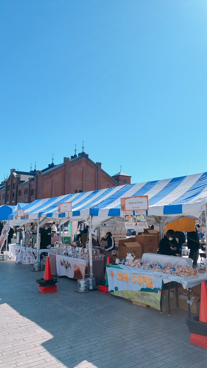 おはようございます！
本日より、日本最大級のパンイベント
【パンのフェス2025春】
開催です🍈

当店も2年連続の出店となります！

イベントを楽しんでくださいね！
