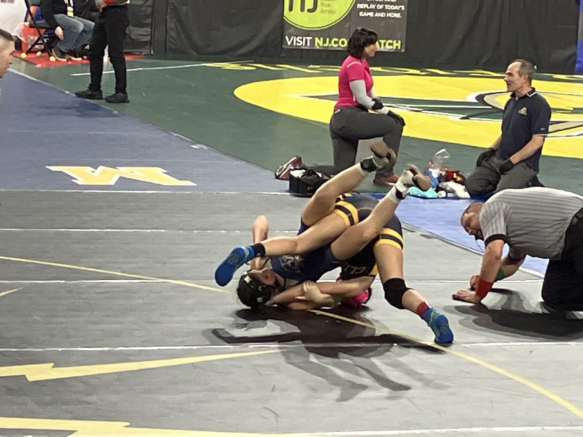 Congrats to Alexis Paden and Sophia Holmes as both ho 2-1 today down at states and pub in last match to earn podium spot.  Back to work tomorrow to climb podium!