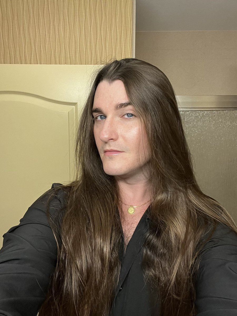 ThePersistence (@scottpresler) on Twitter photo I would love for the opportunity to be chosen for the “new media” seat in the press briefing room.
To be seated near <a href="/kaitlancollins/">Kaitlan Collins</a> would be a dream. I would love for the opportunity to be chosen for the “new media” seat in the press briefing room.
To be seated near <a href="/kaitlancollins/">Kaitlan Collins</a> would be a dream.