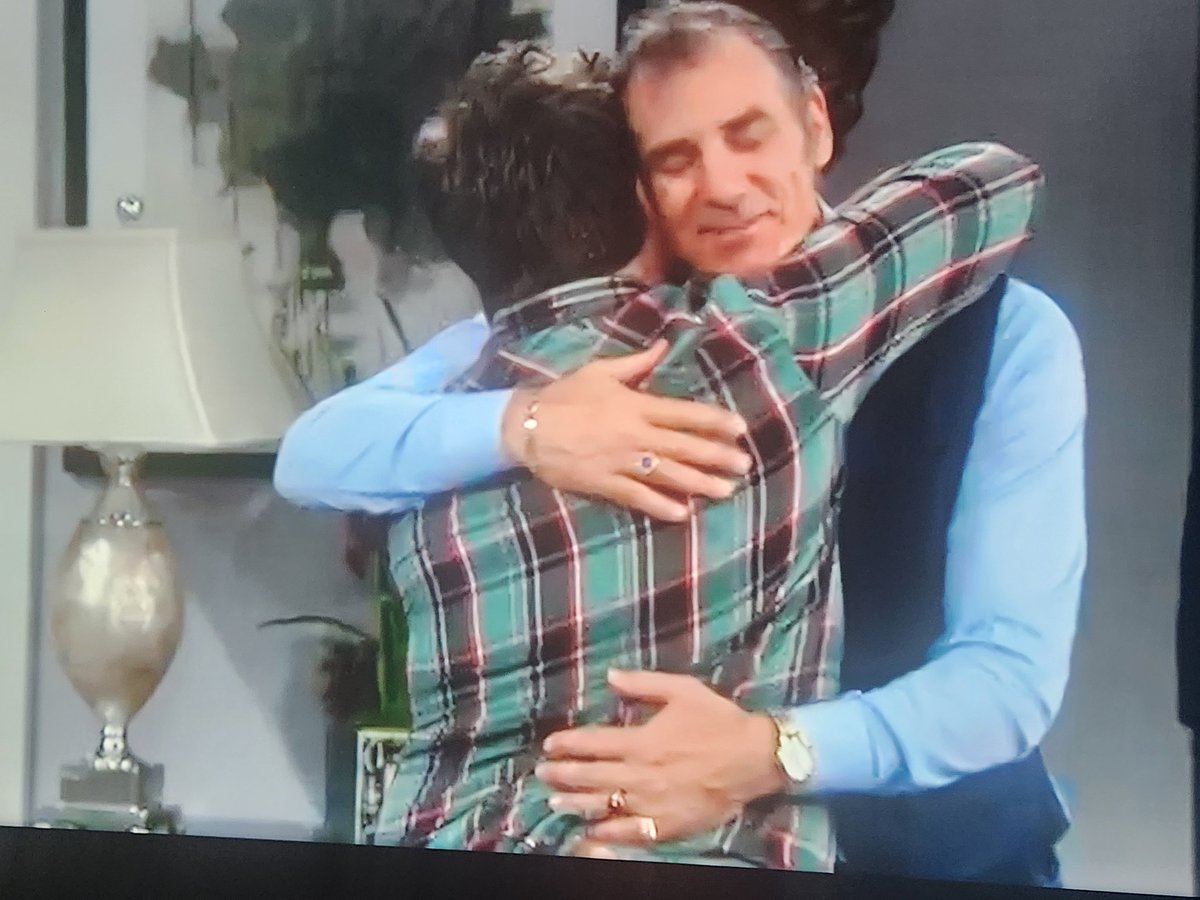 Totallysamsays tweet media