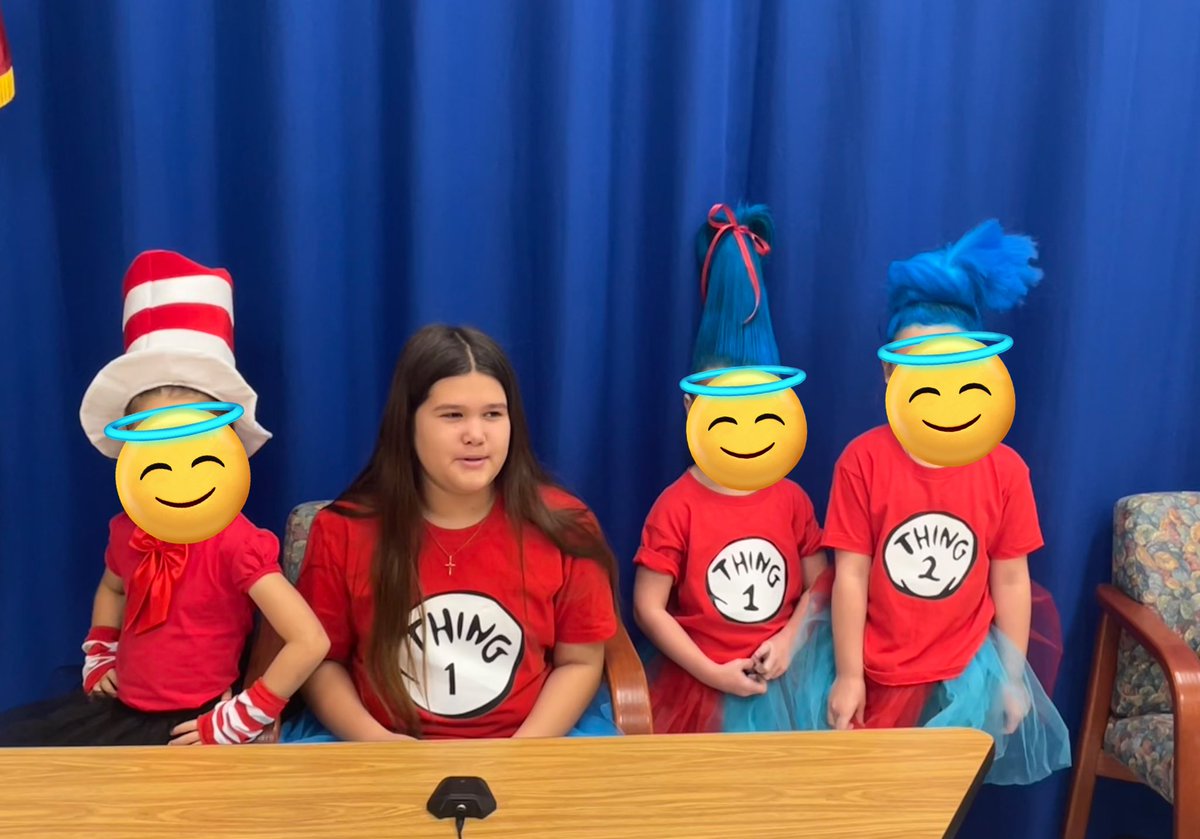 Brooke Hale (@mrsbrookehale) on Twitter photo We’ve been having some fun celebrating read across America week. @BrookeHaleSPE <a href="/collierschools/">Collier County Public Schools</a> @spehawksnaples #CCPSMediaspecialist #libraries #mediacenters
#ccpsproud #readersareleaders #spemediafun We’ve been having some fun celebrating read across America week. @BrookeHaleSPE <a href="/collierschools/">Collier County Public Schools</a> @spehawksnaples #CCPSMediaspecialist #libraries #mediacenters
#ccpsproud #readersareleaders #spemediafun
