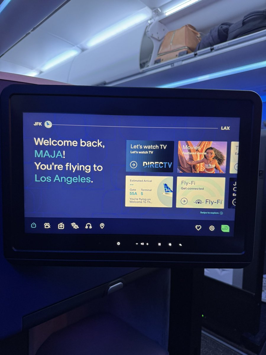 Time to head home, taking off shortly from our JFK T5 which will soon get a new look - more of New York’s best tastes, shops and green park corners #StayTuned !! <a href="/JetBlue/">JetBlue</a> #jetblue 💙✈️