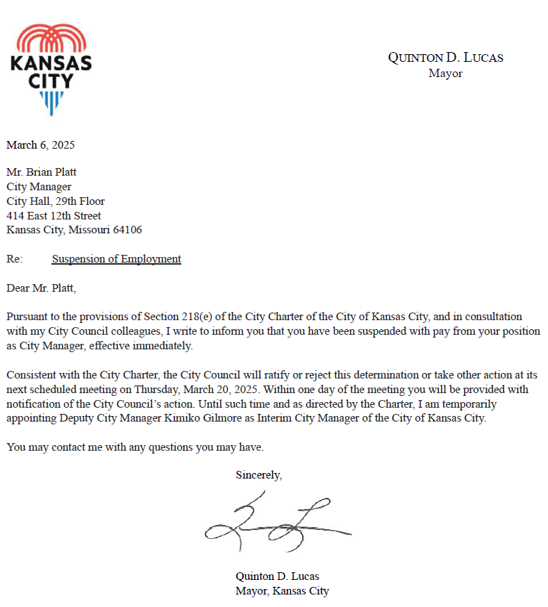 BREAKING: <a href="/KansasCity/">Kansas City</a> City Manager Brian Platt suspended with pay pending action by full council at its next meeting. Follows lengthy closed-door council session today, one day after whistleblower awarded damages in lawsuit naming Platt. #BreakingNews