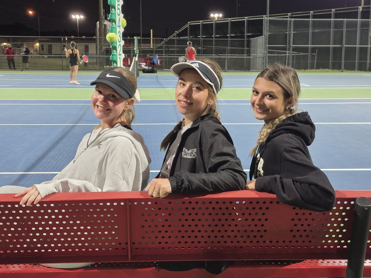 12 hour day of tennis and counting!!! Lots of great tennis played today.