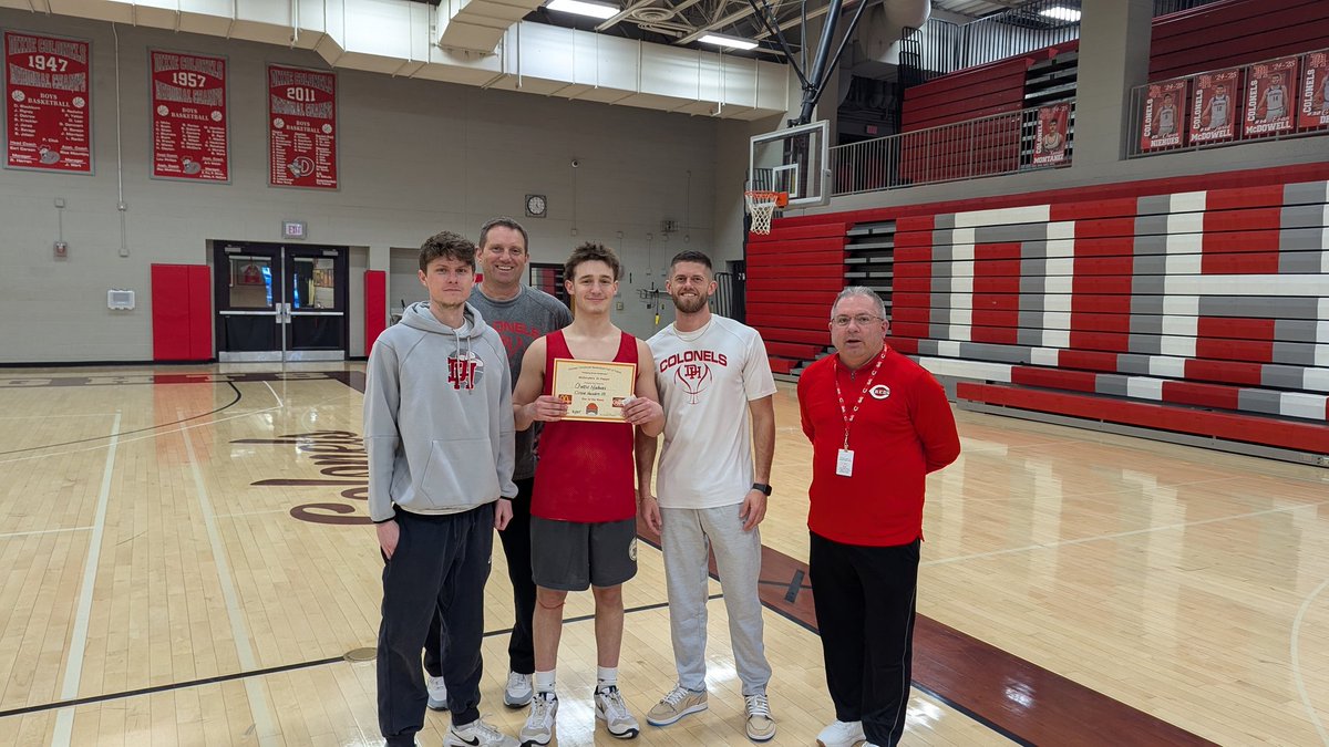 Congratulations to Owen Niehues for being named "Athlete of the Week" by McDonald's.  Owen had 18 points in the first round of the 34th District Tournament &amp; advanced the Colonels into the 9th Region Tournament on Saturday at NKU. 
<a href="/owenniehues5/">Owen niehues</a> 
<a href="/DixieHeightsHS/">Dixie Heights High School</a> 
<a href="/DHHSAthletics/">DHHS Athletics</a>