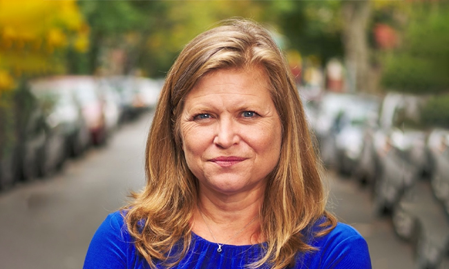 > Be random NYC cabinet member
> Decide you want to run for mayor
> Get nicknamed "trash lady", poll at ~1%
> Everyone realized all her opponents are morons
> Huge last second surge, lose by 0.5%
> Build gigantic fan base
> Disappear forever

Miss you Garcia :(