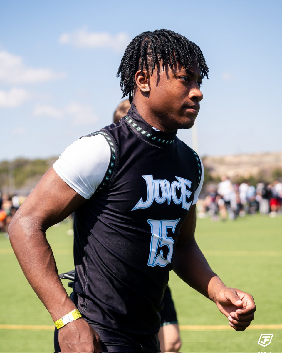 ChampStigall's tweet image. #✌🏽🥤
@juice7v7 @Shaun_Rut 
@BudaHays_FB @coachmarktorres