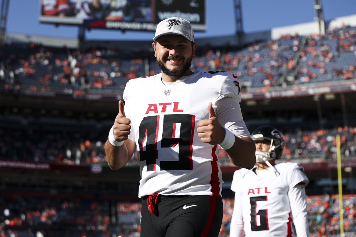 God is good, Jesus saves. Grateful for every opportunity the Lord has brought me, for new relationships, renewed relationships, and for the family, friends, and teammates that enable me to do what I do. Feeling incredibly blessed- all smiles for 4 MORE YEARS as an Atlanta Falcon!