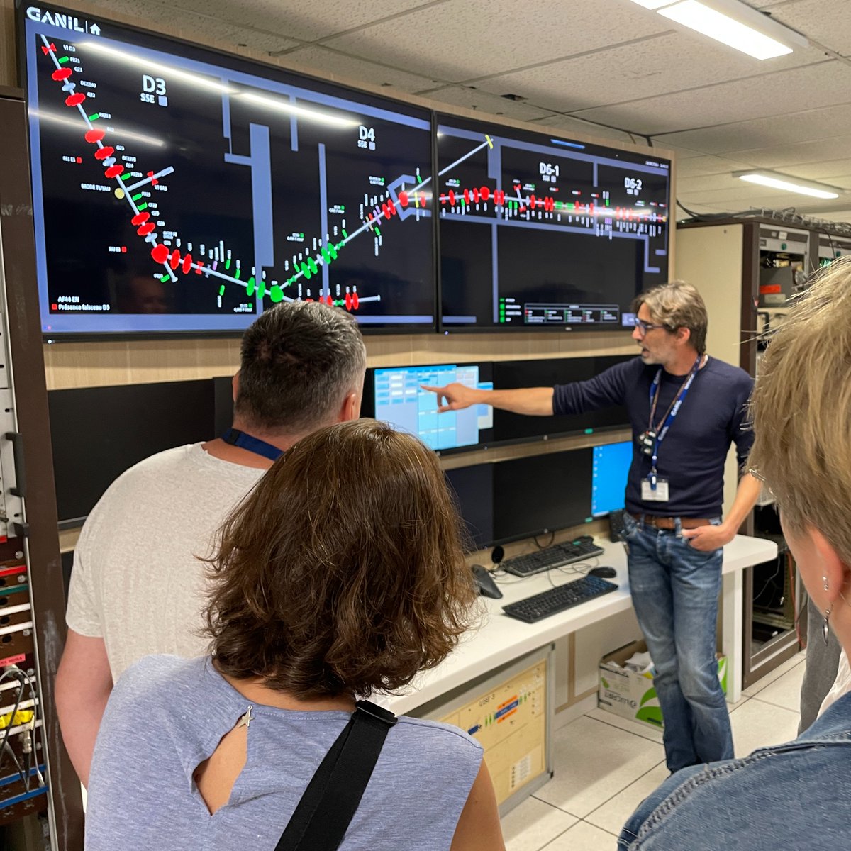 📢Appel à candidatures 
#ProfsAuCERN #ProfsAuGANIL 

Ces stages pour enseignant·es du secondaire organisés par CNRS Nucléaire &amp; Particules, <a href="/Sciences_Ecole/">Sciences à l'École</a> <a href="/CERN/">CERN</a> et <a href="/GANIL_SPIRAL2/">GANIL</a>  se dérouleront en août et en octobre 2025

Candidatez jusqu'au 4 mai 2025 
sciencesalecole.org/12028-2/