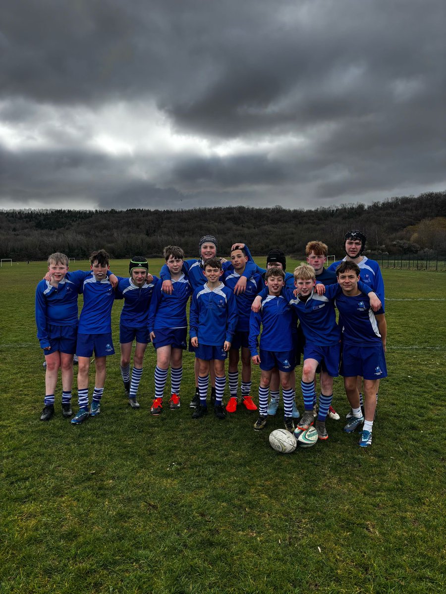 Great experience yesterday for Y8 in the Cardiff School 7s! The As produced some excellent 7s at times and was perfect prep for Rosslyn Park and Urdd tournaments! 
The Bs won 3 of the 5 games, with many boys making their 7s debuts! 
Well done all 🔵🏉⚪️