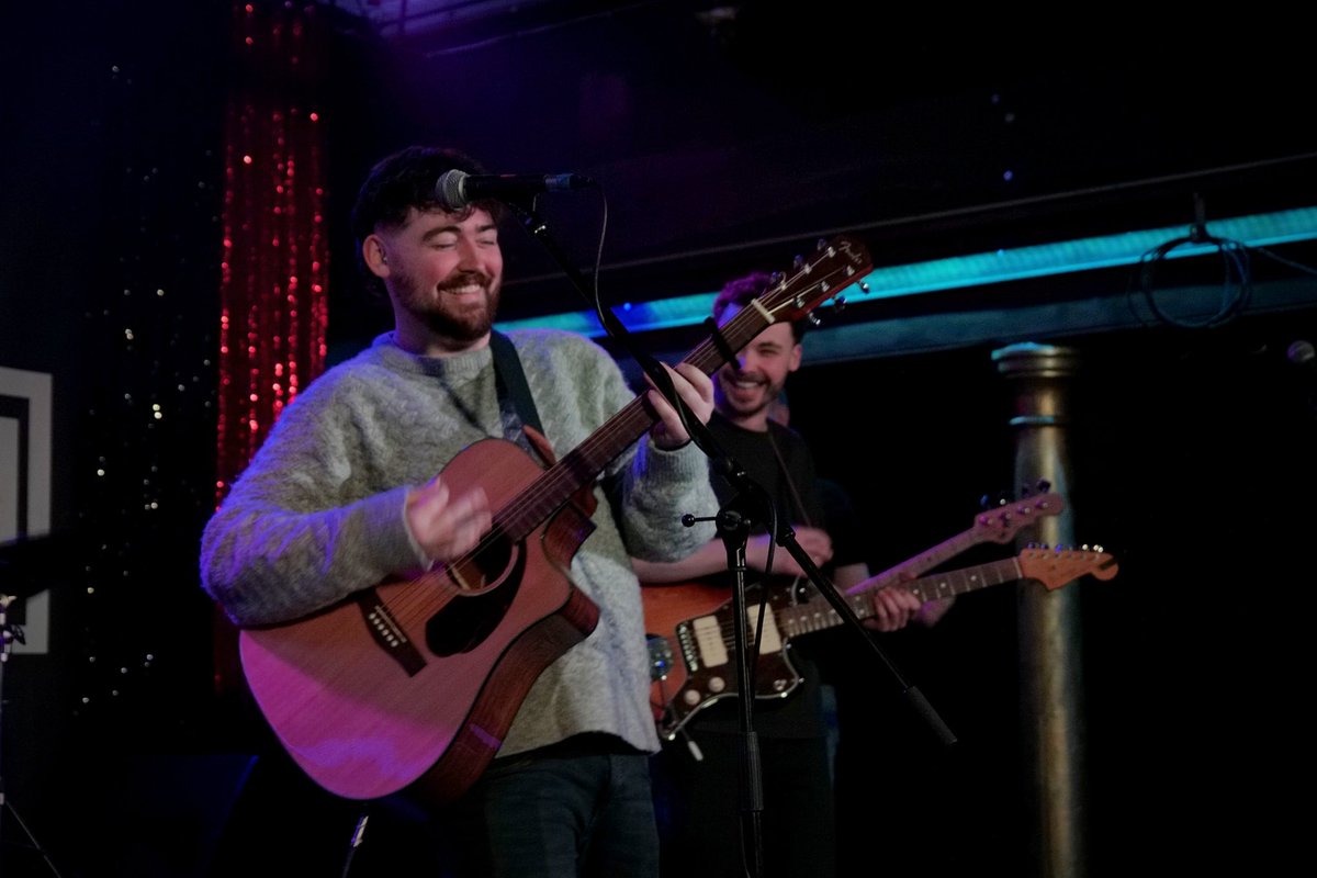 THANK YOU DUNDEE 🤯🤯🤯

Supporting @kylefrancisfalc was incredible! Huge thanks to everyone who came out—we had an amazing time, and we hope you did too. You sounded absolutely amazing! 🙏🤩

WE WILL BE BACK, THANK YOU‼️

DUMFRIES THIS SUNDAY 🗓️

Last minute tickets in bio!! 🔗