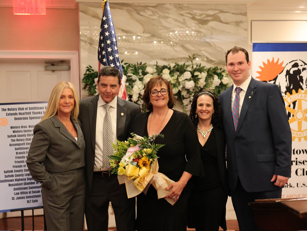 Smithtown Children tweet media