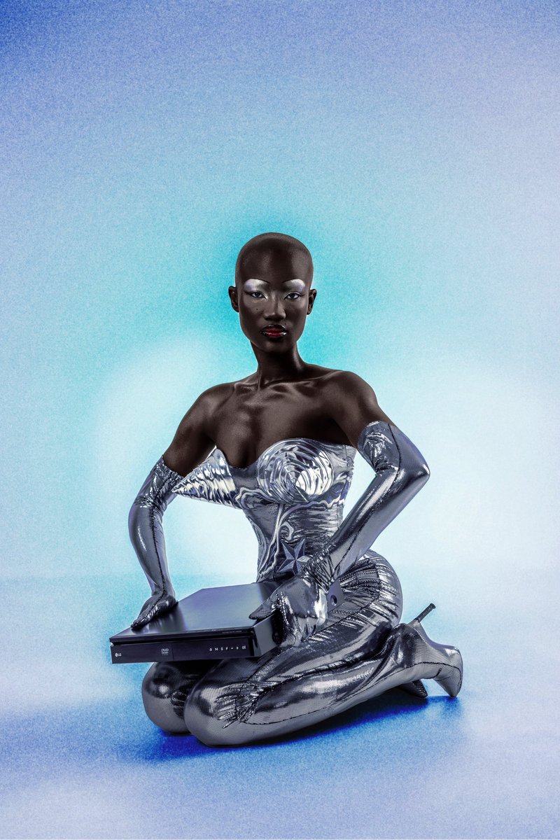 s o r a y a m a
styling &amp; art direction by me