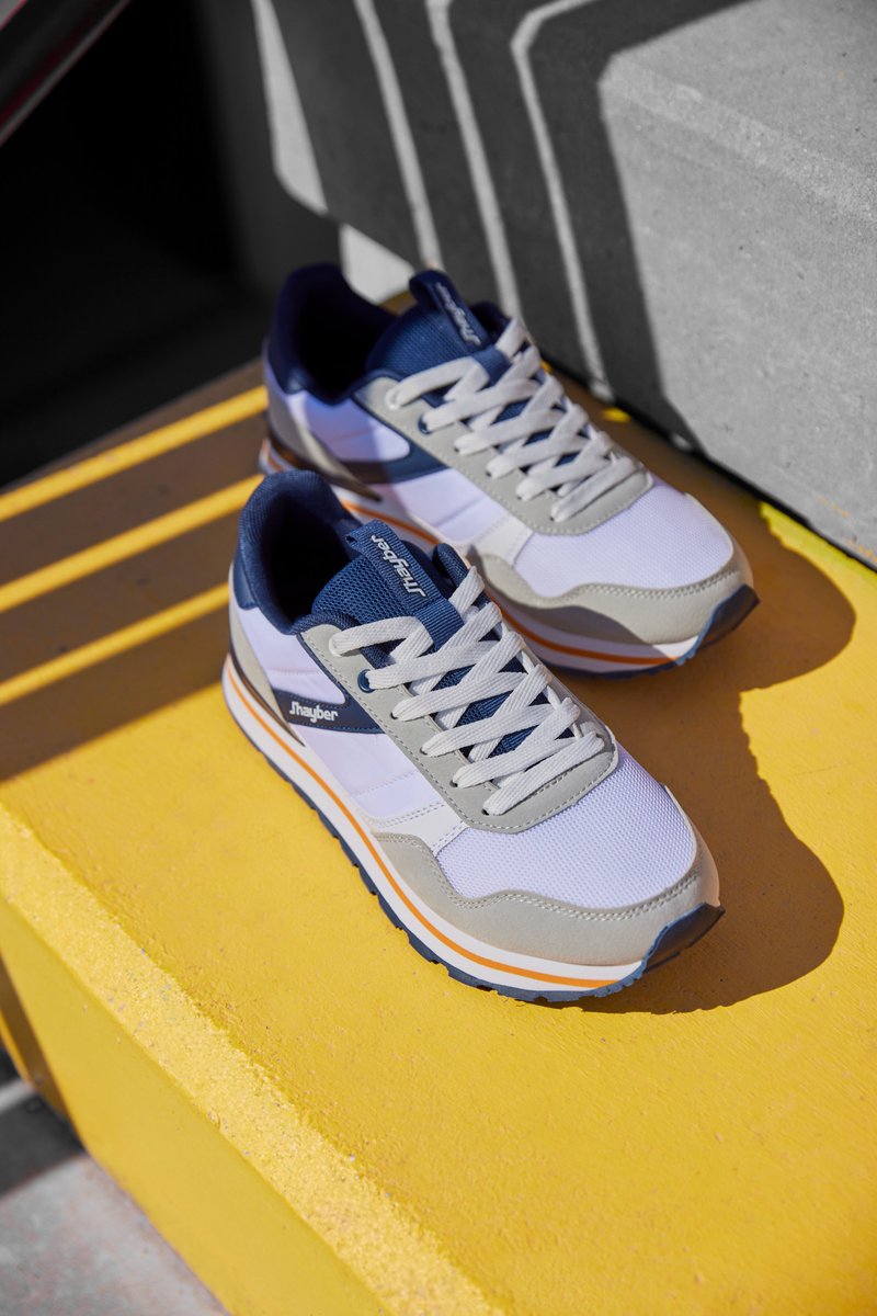 Diseño ligero y versátil para tu día a día. 👟 Con plantilla Urban Comfort que proporciona una gran comodidad, estas zapatillas son perfectas para cualquier ocasión.

➡️ Encuéntralas en tu tienda más cercana y en jhayber.com

Ref 👟: ZA582356-100

#ZapatillasHombre