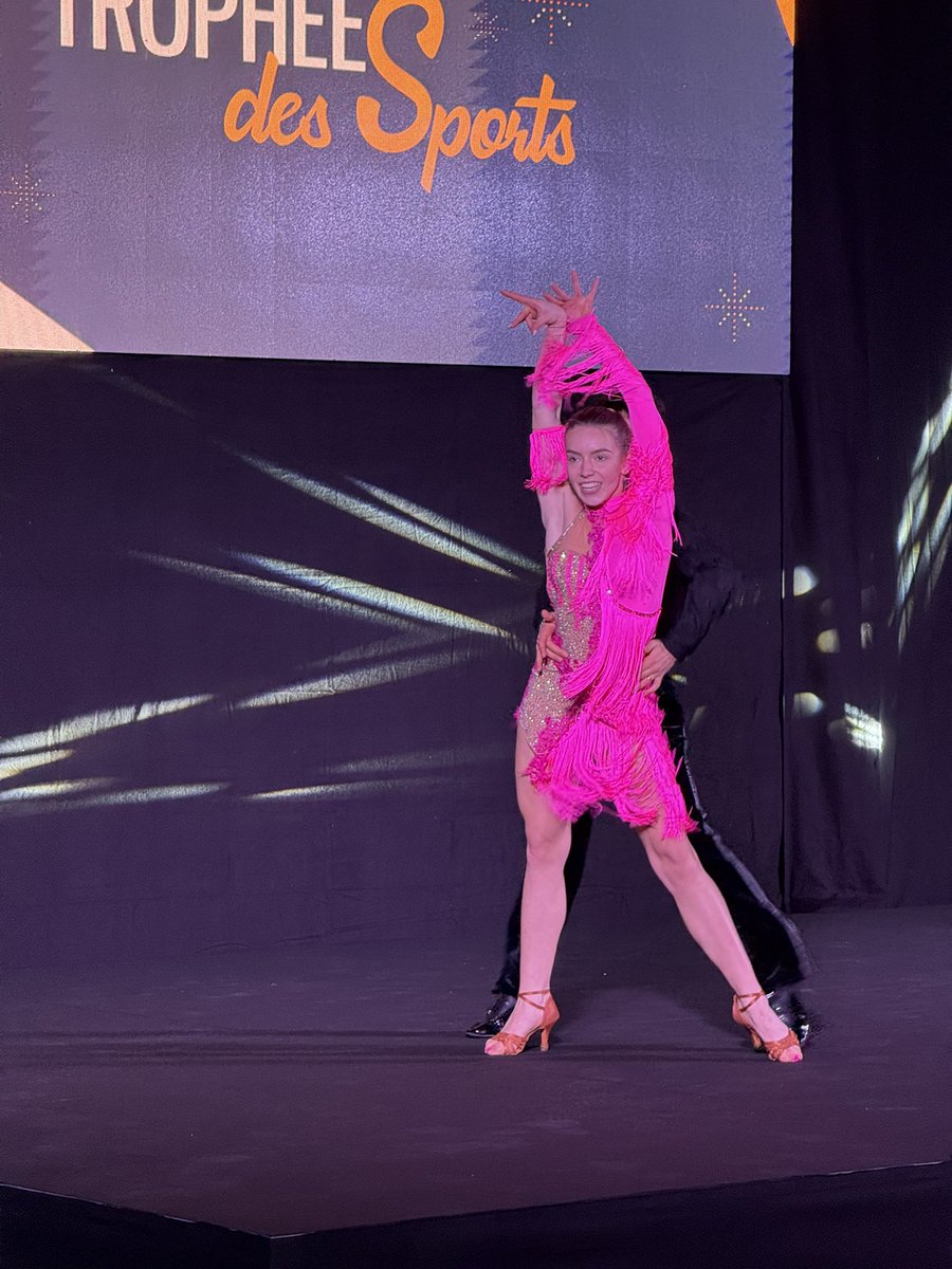 Très belle soirée « Trophée des Sports » organisée par le <a href="/AURACROS/">CROS Auvergne-Rhône-Alpes</a> à l’arena <a href="/SteMetropole/">Saint-Étienne Métropole</a> à St-Chamond

L’occasion de célébrer les athlètes, de saluer les bénévoles du mouvement olympique et sportif et de féliciter la Présidente du CROS, MC Plasse

<a href="/FranceOlympique/">FranceOlympique</a>