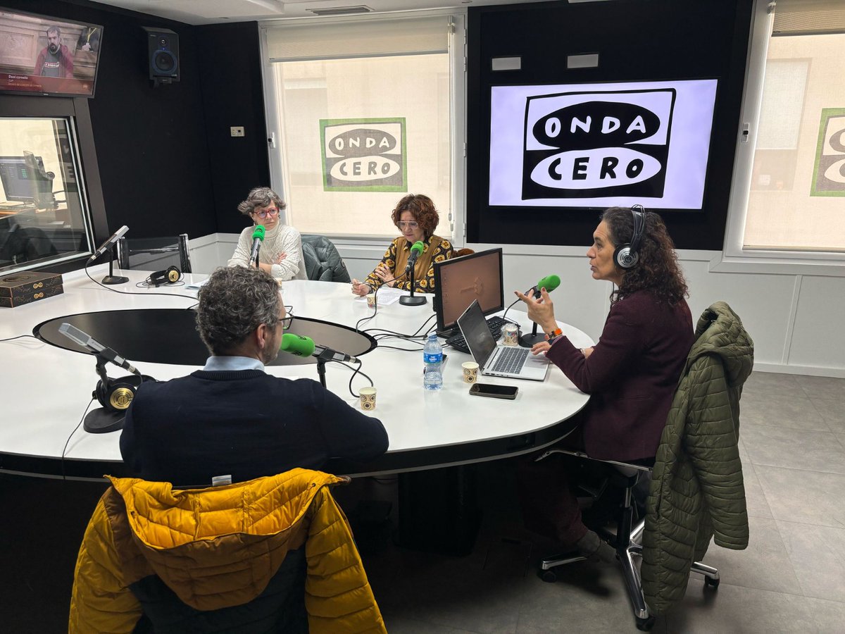 Fundació Hospitalàries Barcelona Nord (@fhbarcelonanord) on Twitter photo La directora de la línia social de <a href="/f_hospitalarias/">Fundación Hospitalarias</a> a Catalunya, <a href="/conchitapega/">conchita peña</a>, al programa Lideratges d'Onda Cero per abordar la situació actual de la pobresa i les persones sense llar a Catalunya
A partir del minut 12:30: ondacero.es/emisoras/catal… La directora de la línia social de <a href="/f_hospitalarias/">Fundación Hospitalarias</a> a Catalunya, <a href="/conchitapega/">conchita peña</a>, al programa Lideratges d'Onda Cero per abordar la situació actual de la pobresa i les persones sense llar a Catalunya
A partir del minut 12:30: ondacero.es/emisoras/catal…