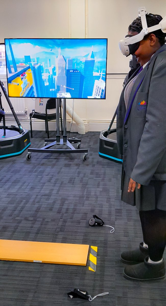 As part of #BritishScienceWeek our Year 9 Scientists attended a STEM workshop at <a href="/uniofbeds/">uniofbeds</a> 

They explored various engineering activities, including 3D &amp; cyanotype printing. 

They also examined the connection between psychology, virtual reality, and reaction time.