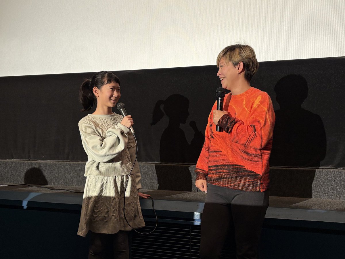 shogakko_film's tweet image. ━━━━━━━━━━━━━
『小学校〜それは小さな社会〜』
🏫興行収入1億円突破！🎒
━━━━━━━━━━━━━

映画をご覧くださった皆さま、
ありがとうございます！

「教育現場に光を当てたい」
山崎エマ監督の思いが届いていることを、
心から嬉しく思います。…