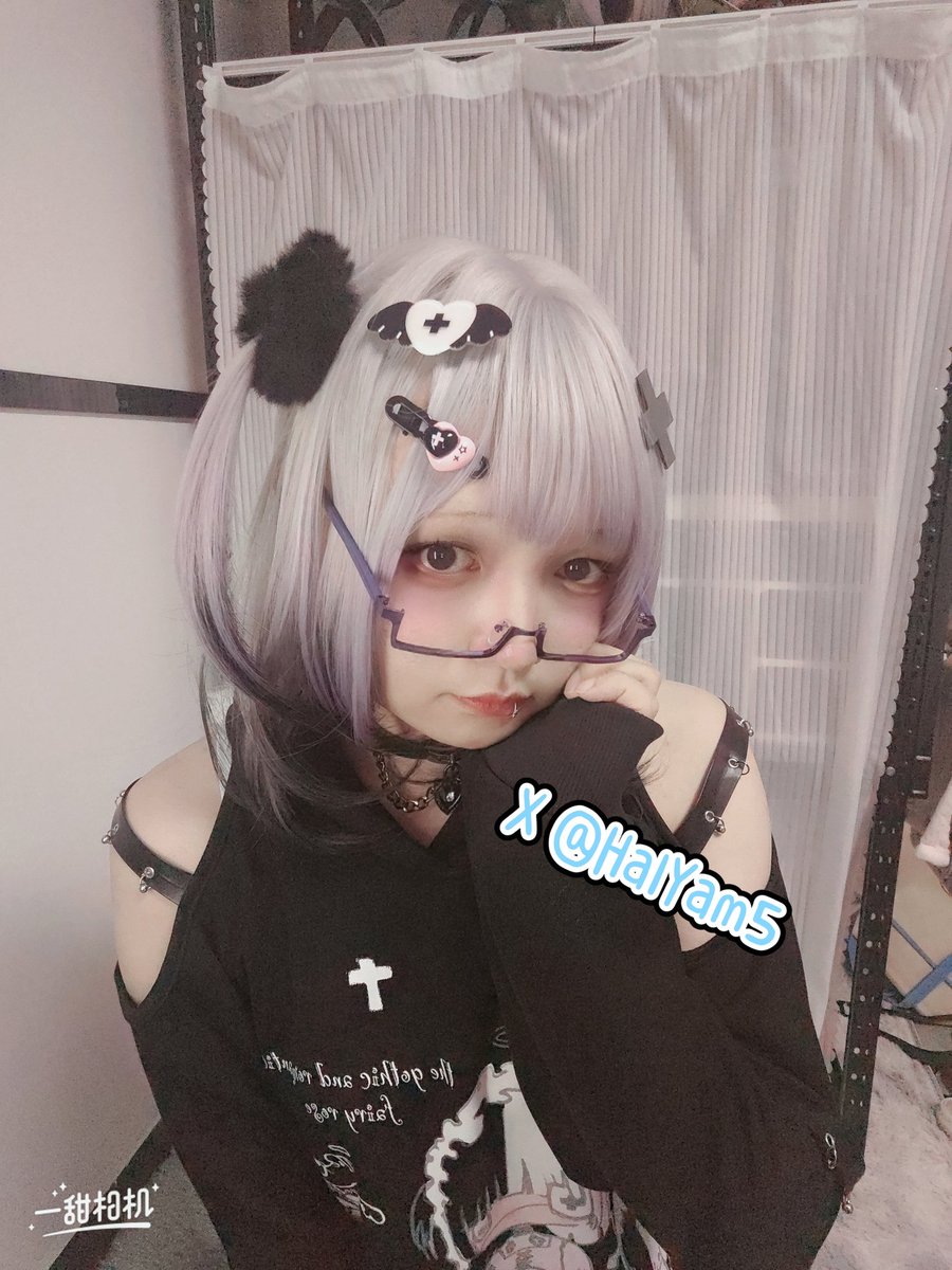 你要是和别人玩够了，就回来，我一直在等你