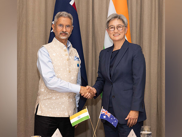 ani_digital's tweet image. EAM Jaishankar thanks Australian counterpart for Holi wishes

Read @ANI Story | aninews.in/news/world/asi…
#PennyWong #SJaishankar #Holi