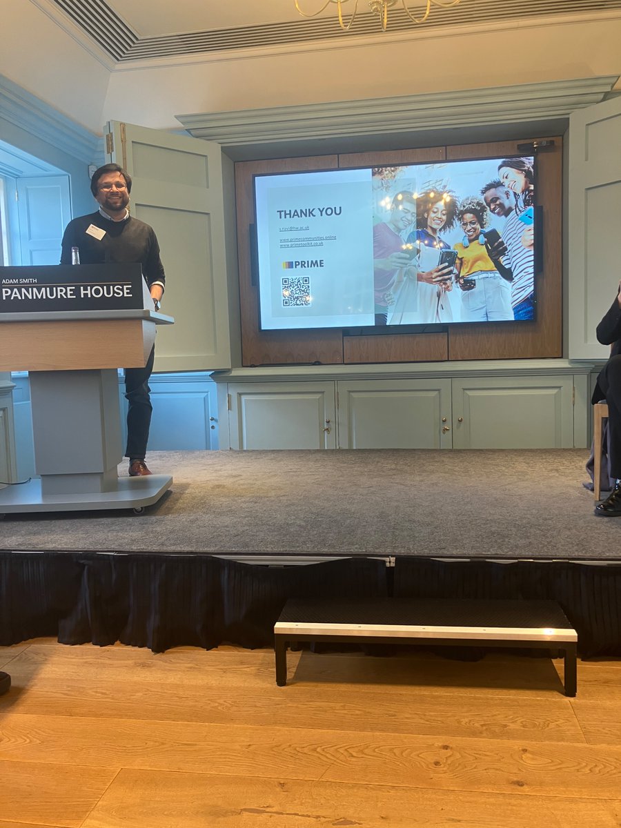 Dr Mehdi Rizvi presents on Minimising Data Security in Social Housing Applications at #EquitableDigitalFutures