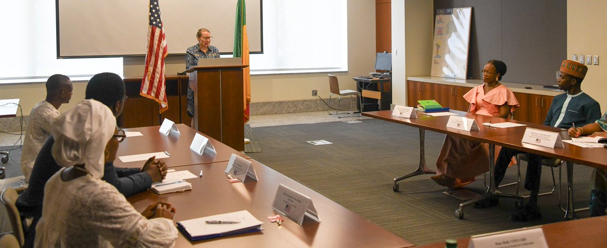 🏅 𝐏𝐑𝐎𝐆𝐑𝐀𝐌𝐌𝐄 #𝐈𝐕𝐋𝐏 : 𝐔𝐍𝐄 𝐄𝐗𝐏𝐄́𝐑𝐈𝐄𝐍𝐂𝐄 𝐄𝐍𝐑𝐈𝐂𝐇𝐈𝐒𝐒𝐀𝐍𝐓𝐄!

L'une des aventures qui a marqué une étape clé dans mon engagement en faveur de la paix, du dialogue et du développement communautaire. 🚀

#𝐈𝐕𝐋𝐏 #𝐏𝐚𝐢𝐱 #𝐋𝐞𝐚𝐝𝐞𝐫𝐬𝐡𝐢𝐩