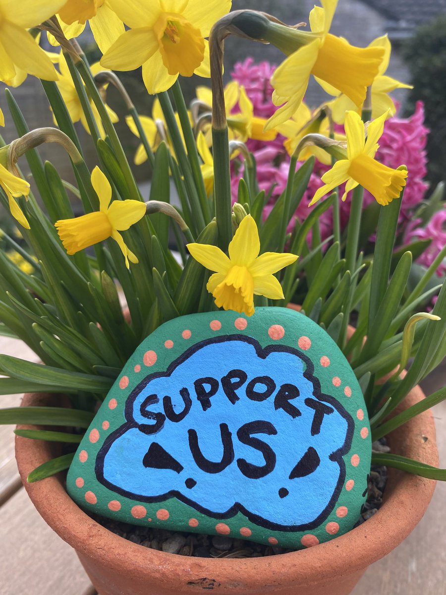 Paediatric Long Covid is a significant childhood disease. 

We need help to raise awareness, please paint a rock, leave it in your community, 📸 on socials 15/03.
#MyLongCovidCovidRock
#LCKRocks 

longcovidkids.org/post/mylongcov…

#LongCovidAwareness 
#PaediatricLongCovid 
#LongCovidKids
