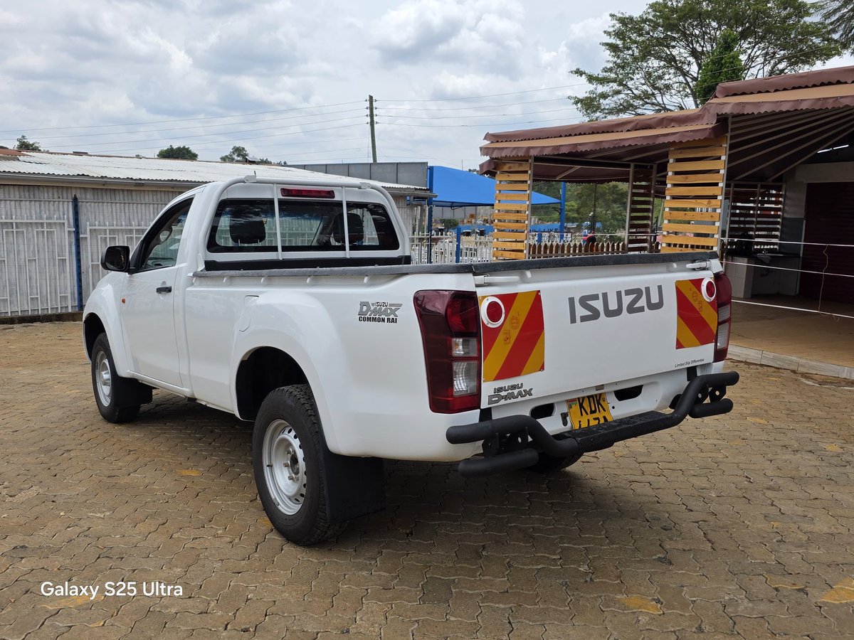 Hammosiako's tweet photo. Isuzu DMAX SingleCab
Locally assembled
KDK, Year 2022
2500cc
Diesel engine
Manual transmission
New set of tyres
Engine, gearbox intact
*Asking Price - 3,000,000
#qualitypreowned
#wrcsafarirallykenya https://t.co/aw5AtCCeWb