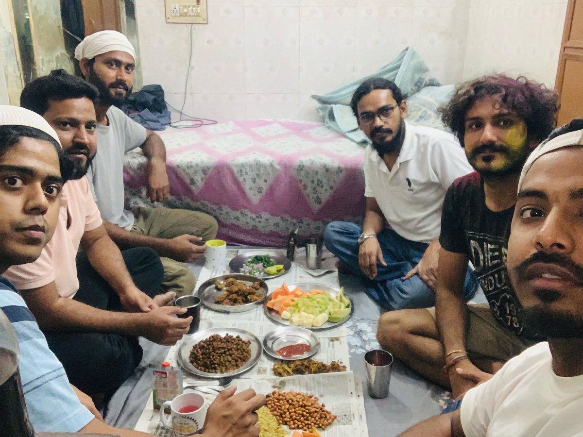 रंग और उल्लास का पर्व होली की आप सभी को हार्दिक शुभकामनाएं।
भारत की सतरंगी परंपरा इसी तरह कायम रहें। रंगो की तरह भेदभाव मुक्त भारत बनें। होली और रमजान मिलन की दिली मुबारकबाद।
#HappyHoli 
#होली