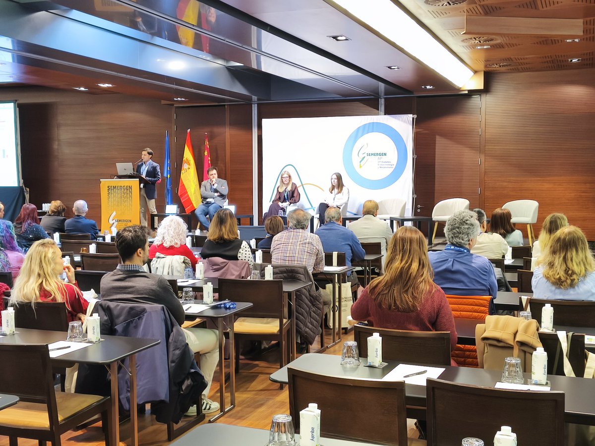 SEMERGEN | Médicos de Atención Primaria (@semergenap) on Twitter photo 🩺Comienza la "Escuela de Diabetes" en las XII Jornadas de Diabetes SEMERGEN. <a href="/SemergenGTDM/">GT Diabetes Semergen</a>: <a href="/Sonia_MJ/">Sònia Miravet</a>, <a href="/DraIsabelPeral/">Isabel Mª Peral</a> y <a href="/carlos_teixi/">Carlos Hdez Teixidó</a> moderan una sesión imprescindible sobre #DM2, riesgo cardiovascular, intensificación, embarazo y seguridad de los fármacos antihiperglucemiantes 🩺Comienza la "Escuela de Diabetes" en las XII Jornadas de Diabetes SEMERGEN. <a href="/SemergenGTDM/">GT Diabetes Semergen</a>: <a href="/Sonia_MJ/">Sònia Miravet</a>, <a href="/DraIsabelPeral/">Isabel Mª Peral</a> y <a href="/carlos_teixi/">Carlos Hdez Teixidó</a> moderan una sesión imprescindible sobre #DM2, riesgo cardiovascular, intensificación, embarazo y seguridad de los fármacos antihiperglucemiantes