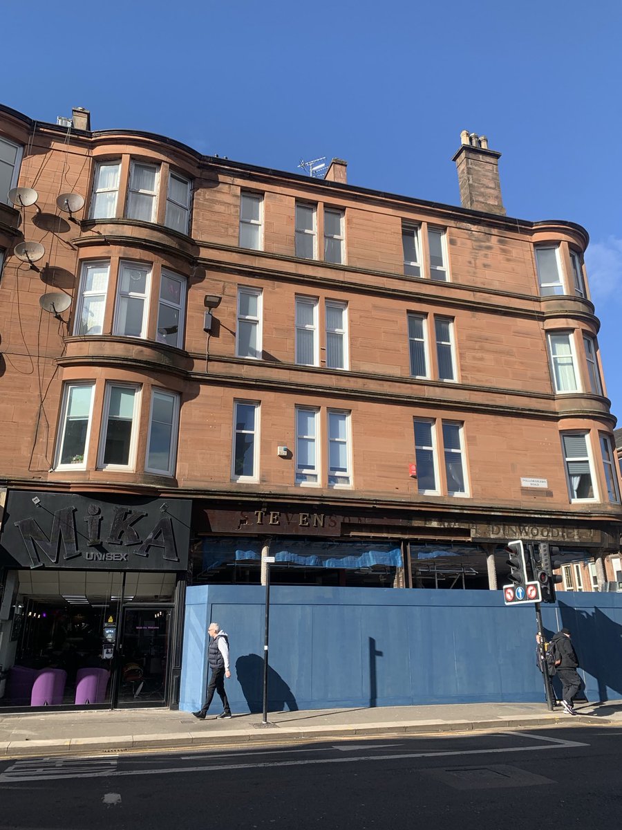 Works progressing at Shawlands Cross for a new Paesano Pizza restaurant revealing old signage with elegant proportions. Great to see the site used again. It’s been like a missing tooth. With the opening of the Marlborough opposite the south side will be buzzing !