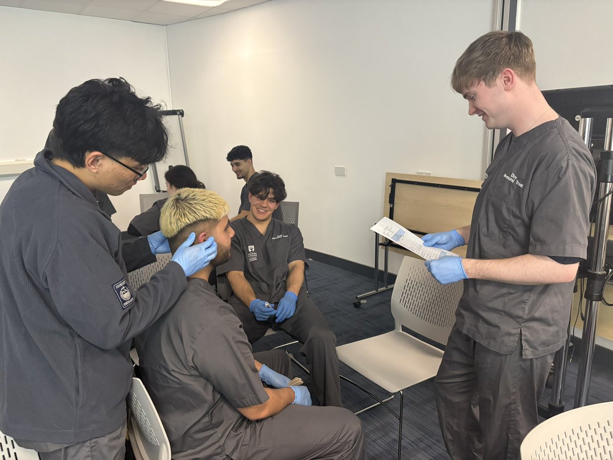 Dundee Clinical Skills (@innovativesim) on Twitter photo Great to see our first year students taking part in Oral Examination lead by <a href="/DundeeDental/">Dundee Dental School</a> during their first week of the Gastrointestinal Block π¦·πͺ₯
#Dental #Gastrointestinal #MedicalStudents
<a href="/UoDMedicine/">UoD Medicine</a> Great to see our first year students taking part in Oral Examination lead by <a href="/DundeeDental/">Dundee Dental School</a> during their first week of the Gastrointestinal Block π¦·πͺ₯
#Dental #Gastrointestinal #MedicalStudents
<a href="/UoDMedicine/">UoD Medicine</a>