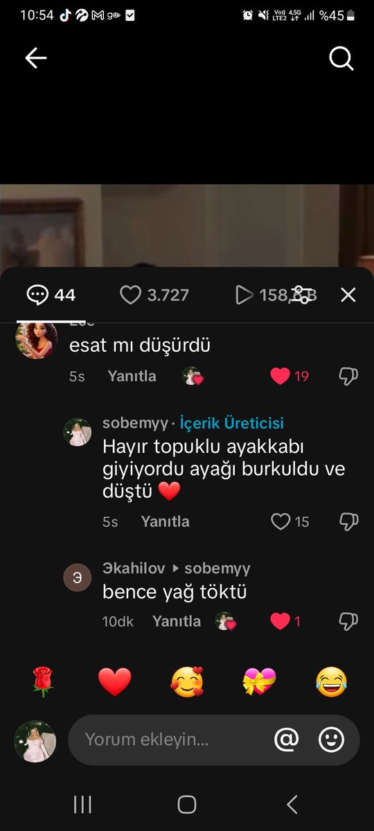 Bir saattir buna gülüyorum DFILGFLGKFFSJK #SiyahKalp