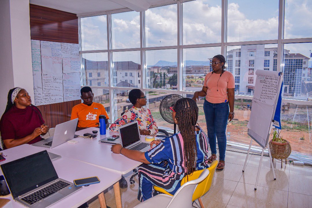 shadesofusafric's tweet image. Did you know? We offer script development workshops for films, podcasts, short films, documentary, radio dramas and more! 🎬🎙️ Want to collaborate? Email us at shadesofusafrica@gmail.com. 

Let us create impactful stories together!

#ShadesofUs
#Scriptdevelopment
#storytelling