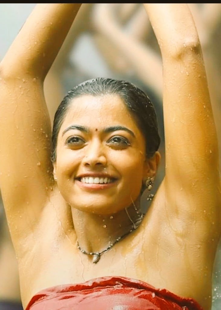 actress_veryan's tweet photo. Uff intha transmika munda semaya weak aakura 🥵💦
#transmika 🤤 https://t.co/A4s3C47TRD