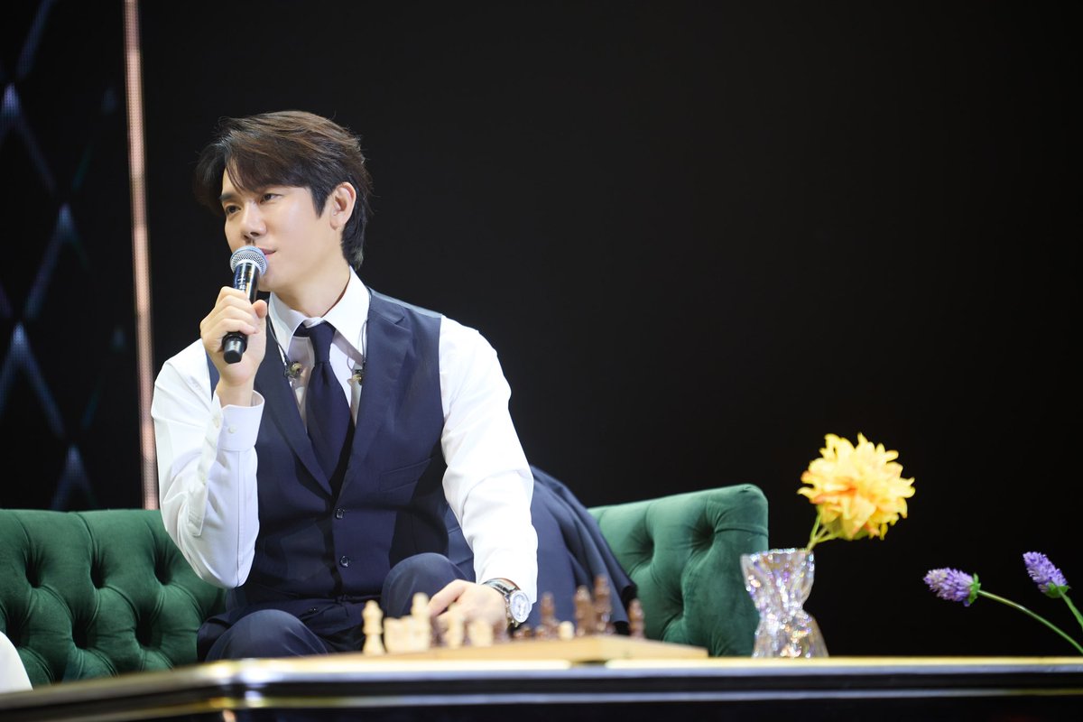 UniUjinent's tweet photo. 2025 YOO YEON SEOK FANMEETING [The Secret Code : Y] IN TAIPEI
⏰演出日期：2025年3月22日 (六)
                2025年3月23日 (日) 
⏰演出時間：3月22日18:00 
                3月23日17:00 

🔗購票網址：https://t.co/l9dJOiP7aT
 #柳演錫 #YooYeonSeok #TheSecretCode_Y_Taipei #UJINent https://t.co/gbeFRWZtDs
