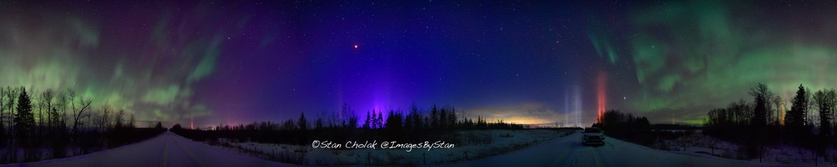 ImagesByStan's tweet image. Tonights trifecta. A 360º shot capturing the #Aurora a total #LunarEclipse  and #Lightpillars . @mikesobel @TamithaSkov @chunder10 @HouckisPokisewx @mikesaltsman194 @aurora_chasers  @AuroraNowApp #SpaceWeather